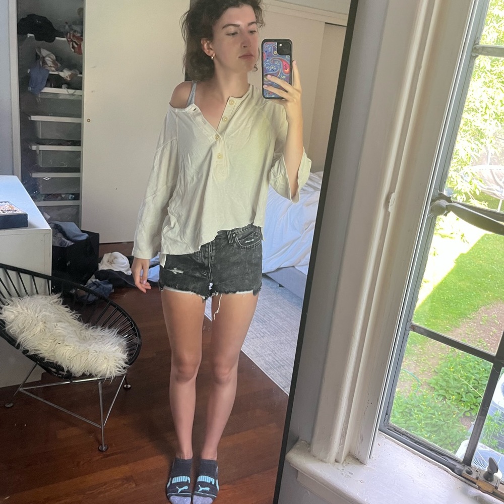 urban outfitters off the shoulder top